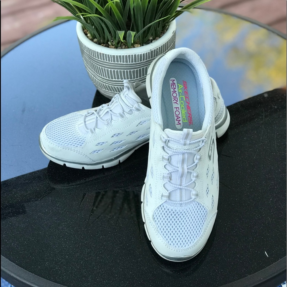 Skechers walking shoe
